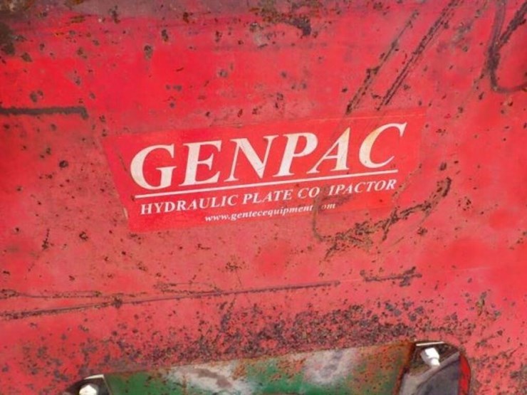 genpac-30-in.-hydraulic-plate-compactor-image-9