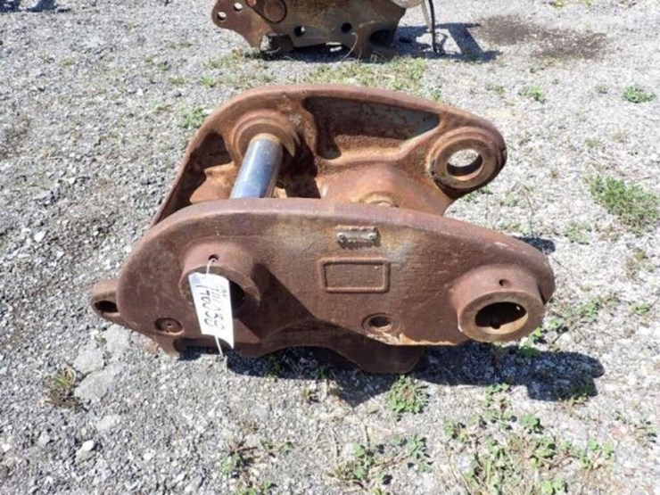 hydraulic-quick-coupler-image-8