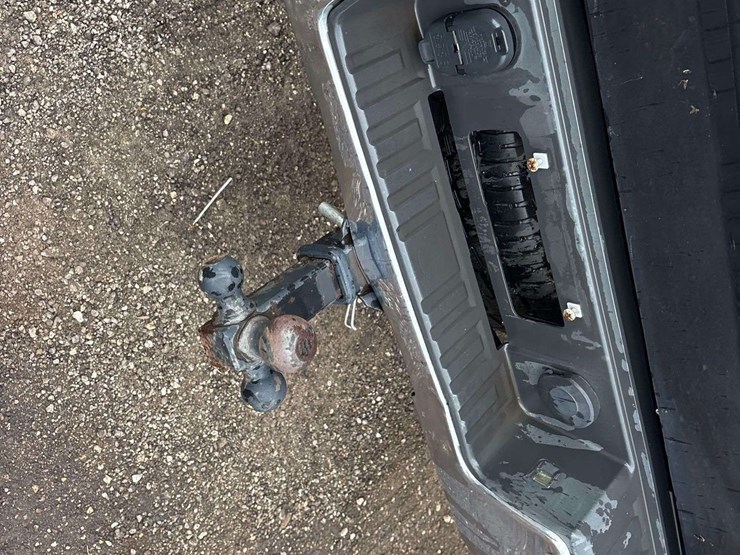 2014-gmc-sierra-1500-image-18