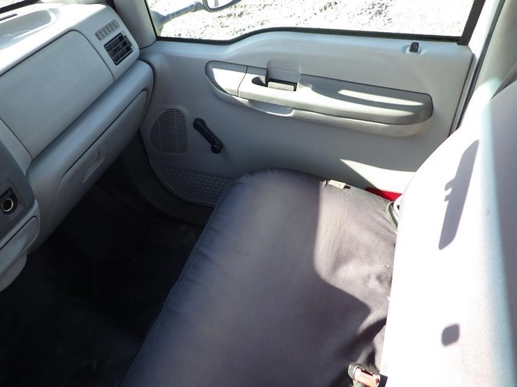 1999-ford-f450-image-47