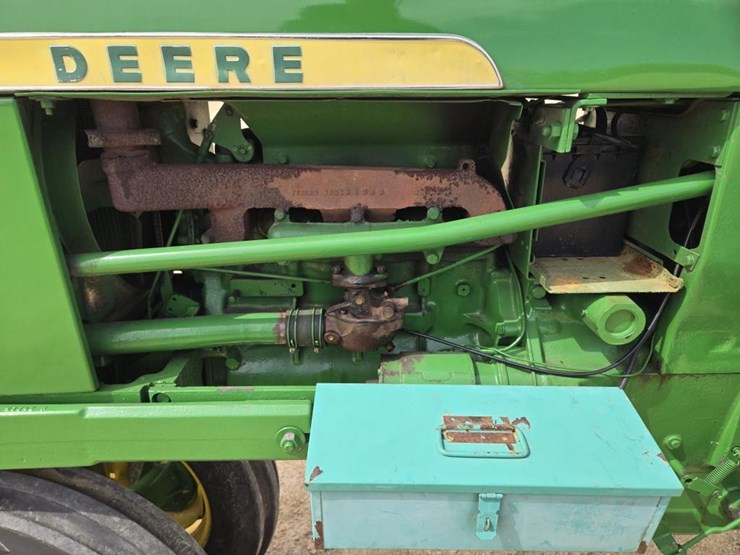 1961-john-deere-2010-image-6