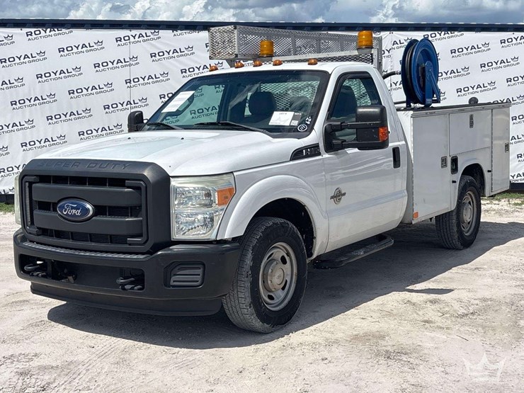 2015-ford-f350-image-1
