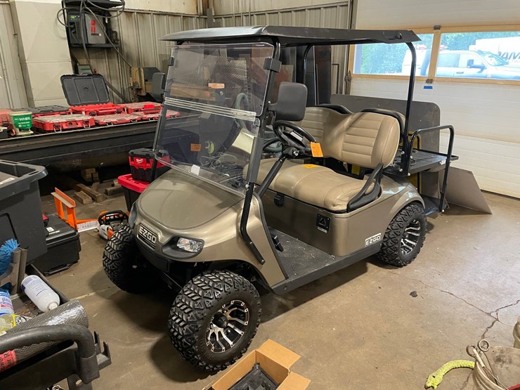 #4536-•-ezgo-electric-golf-cart-image-1