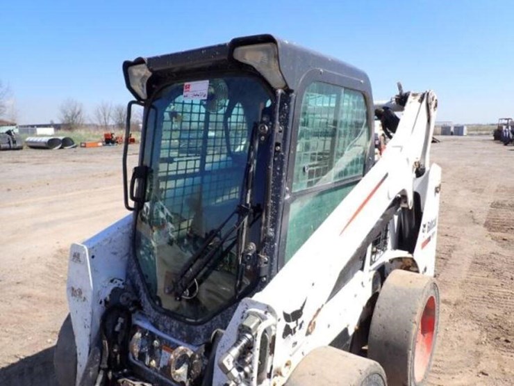 2014-bobcat-s590-image-17
