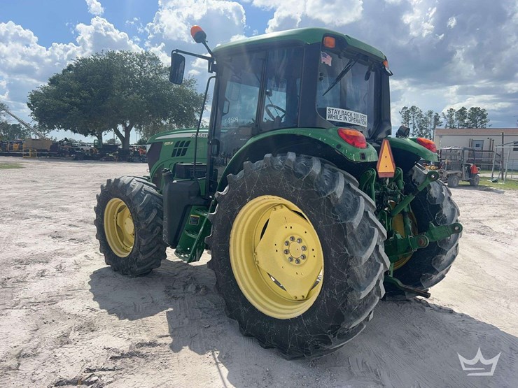 2014-john-deere-6125m-image-4
