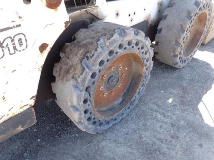 2014-bobcat-s510-image-35