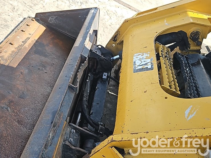 caterpillar-299d2-image-16