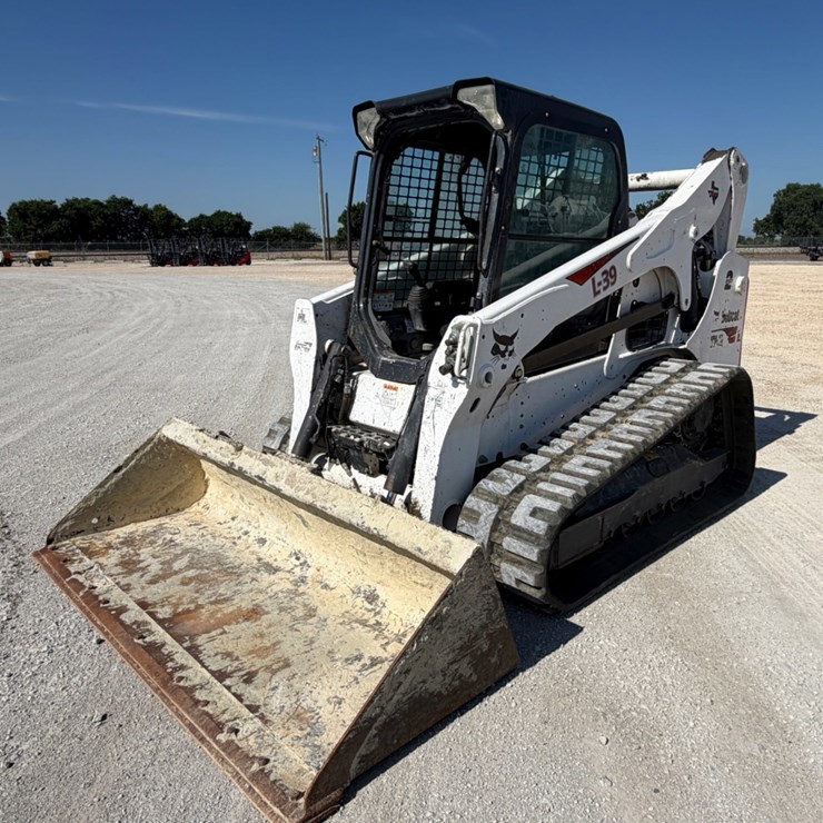 2022 BOBCAT T740