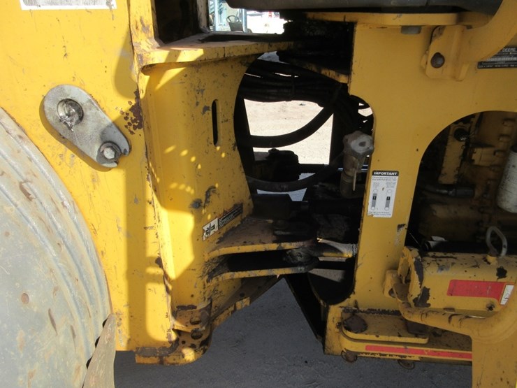2006-deere-644j-image-19