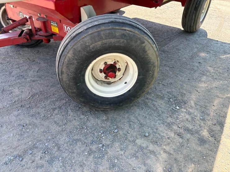 john-deere-2040-image-25