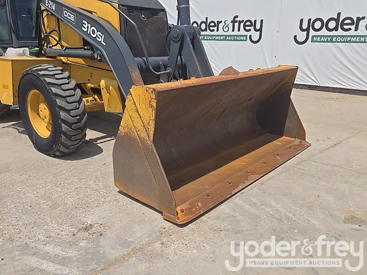 2020-deere-310sl-image-14