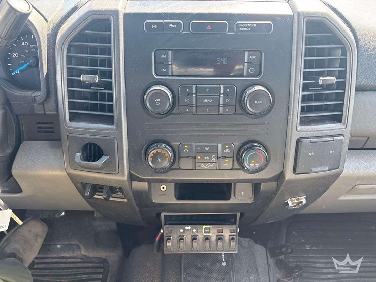 2017-ford-f450-image-11
