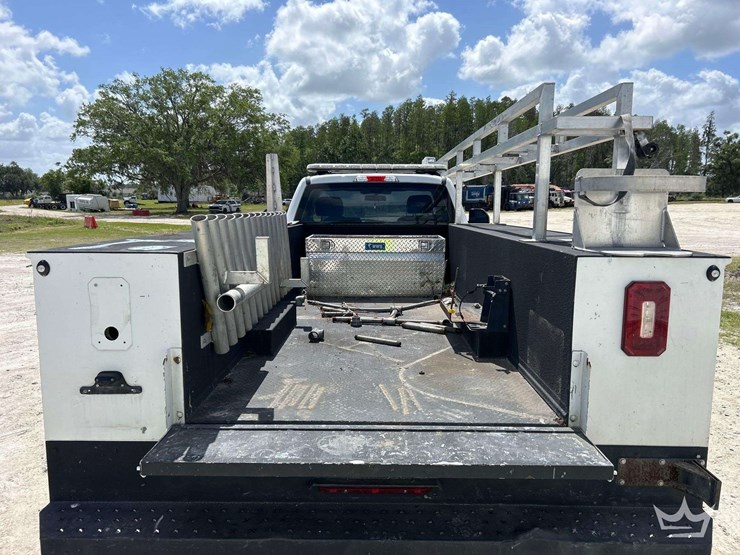 2019-ford-f450-image-16