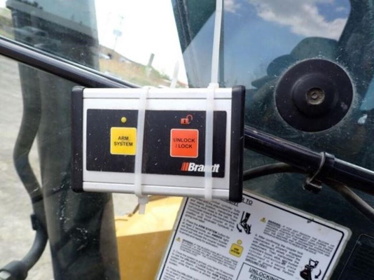 2022-deere-75g-image-15
