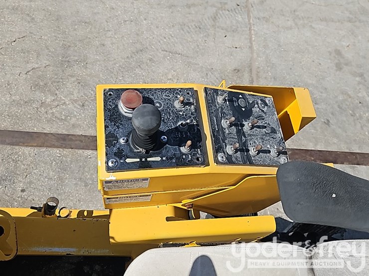 2018-roadtec-rp190e-image-27