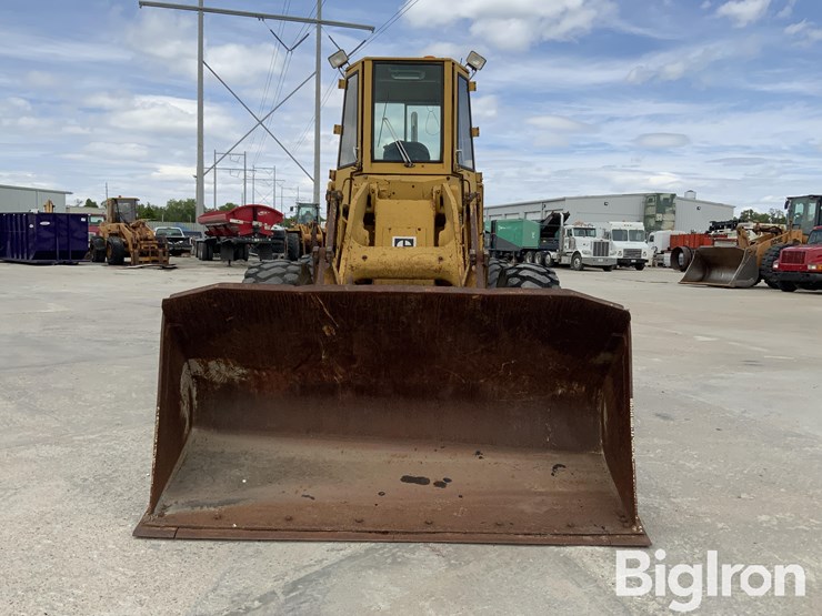 caterpillar-930-image-2