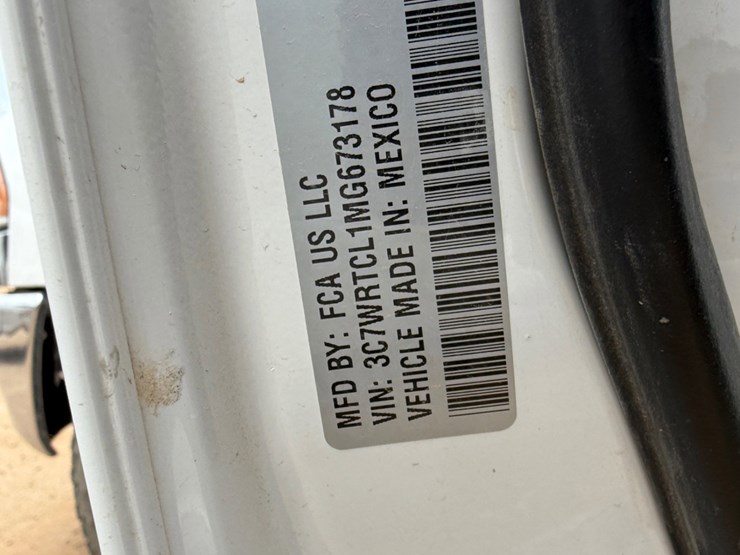 2021-dodge-3500-image-8