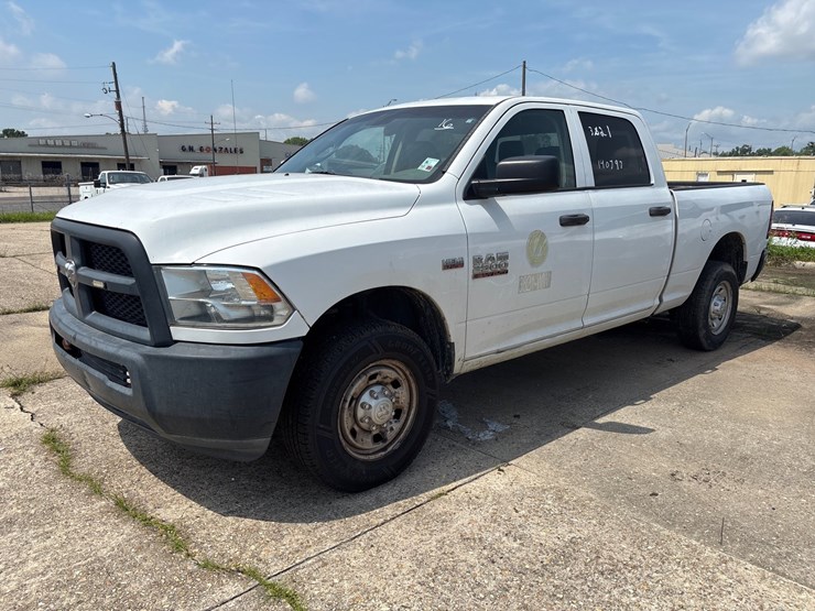 2015-dodge-ram-2500-image-1