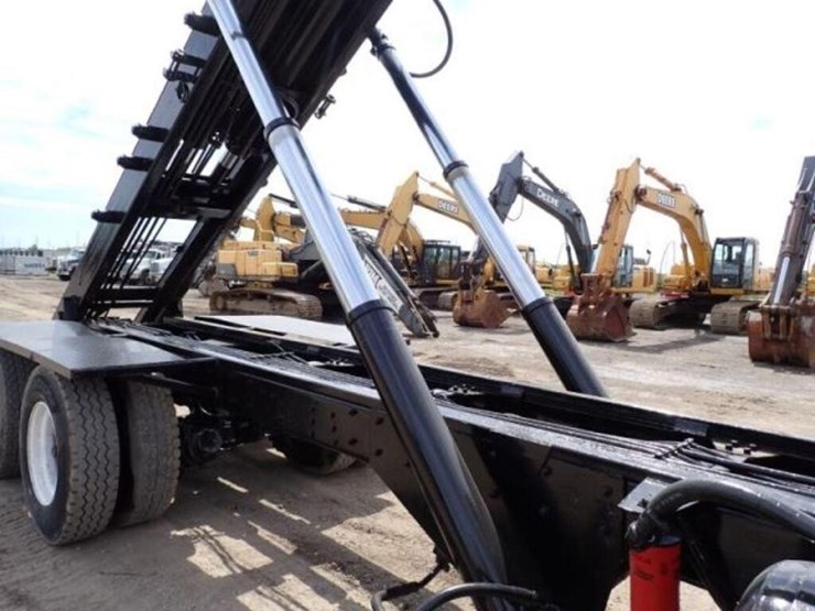 1993-mack-rd690s-image-71