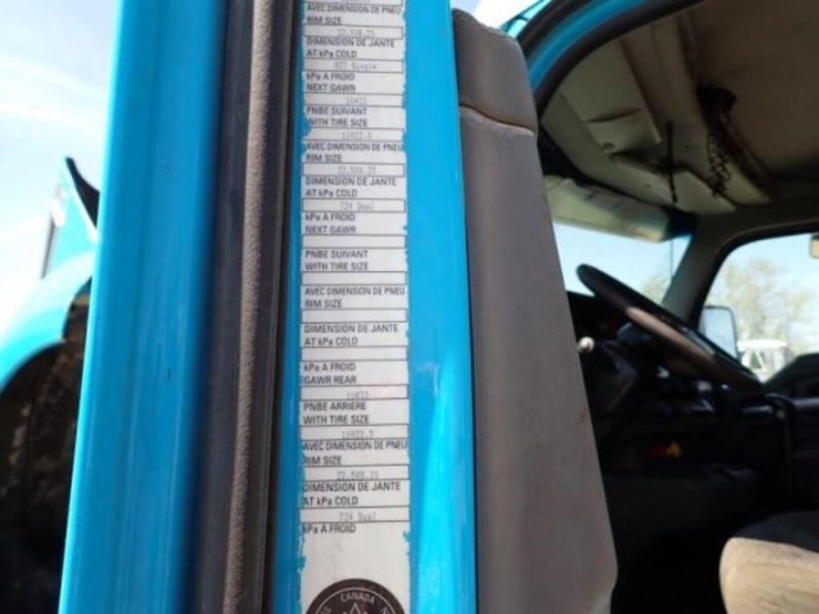 2019-kenworth-t880-image-12