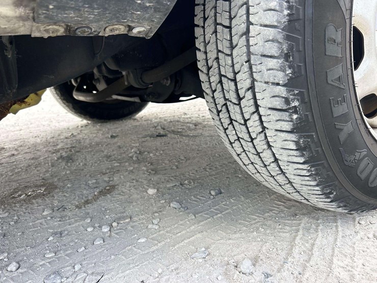 2013-ford-f150-image-26