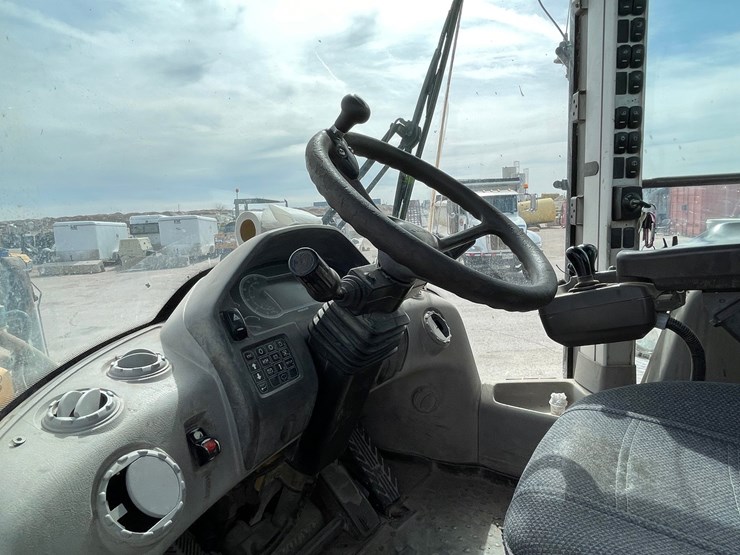 2014-volvo-l120h-image-120