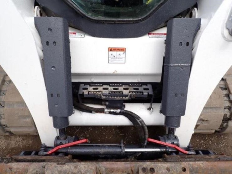 2021-bobcat-t870-image-25