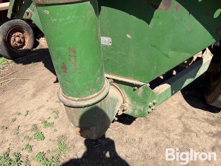 john-deere-68-image-16