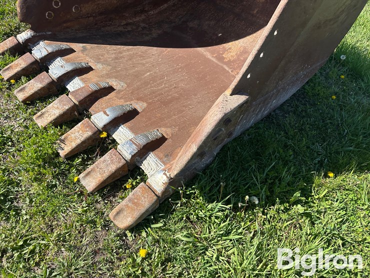caterpillar-350l-image-18