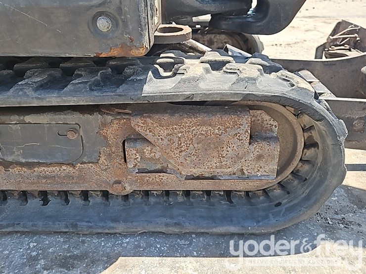 2020-bobcat-e20-image-9