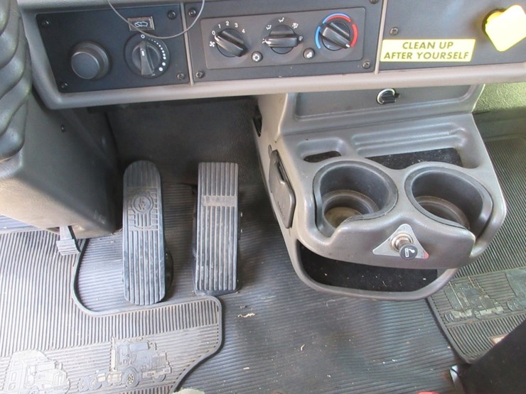 2019-kenworth-t270-image-11