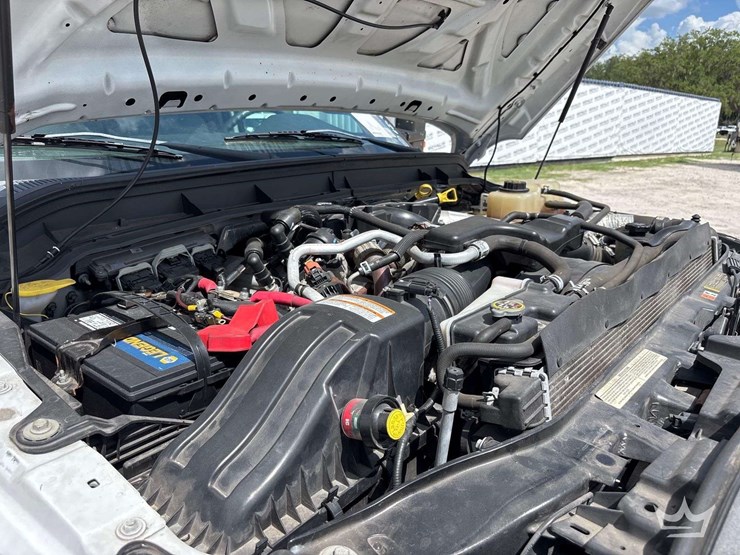 2015-ford-f350-image-8