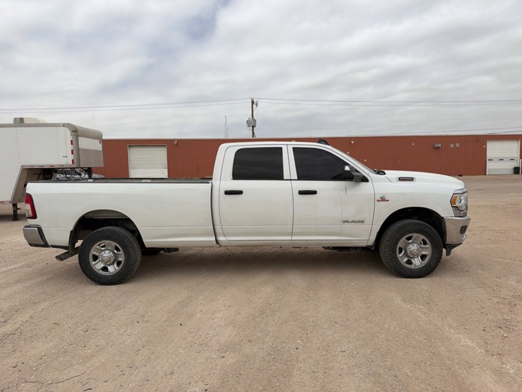 2021-dodge-ram-2500-image-4