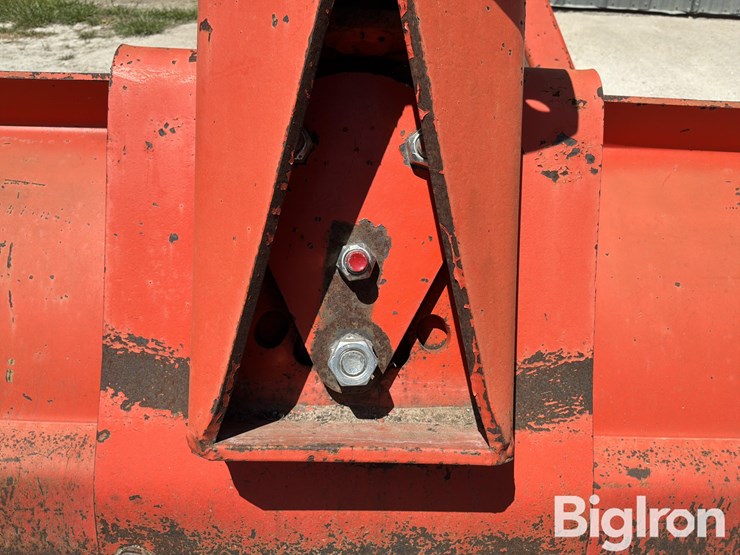 agco-rb396-image-17