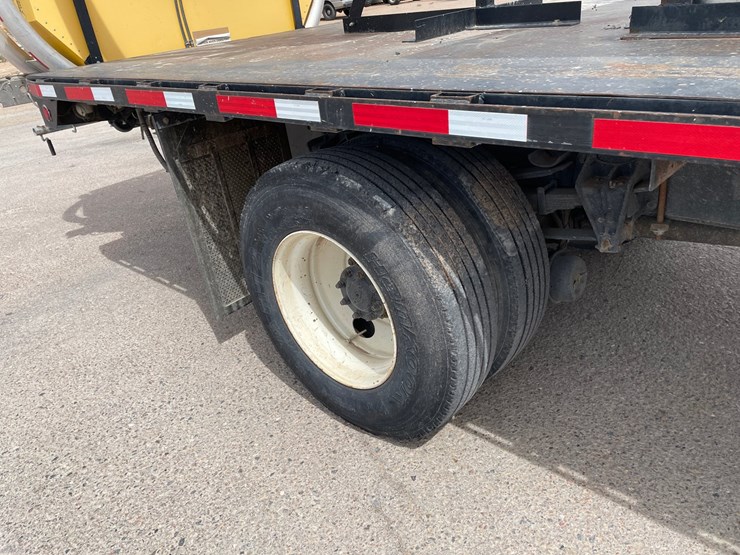 2001-international-2001-image-46
