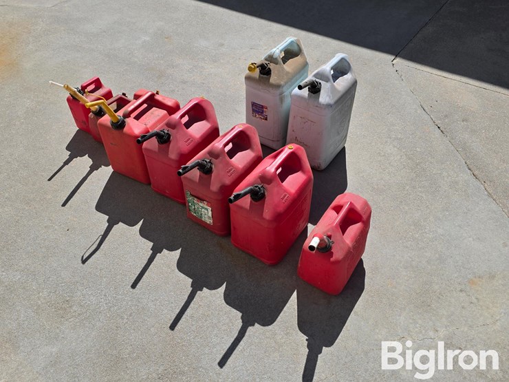 portable-fuel-containers-image-3