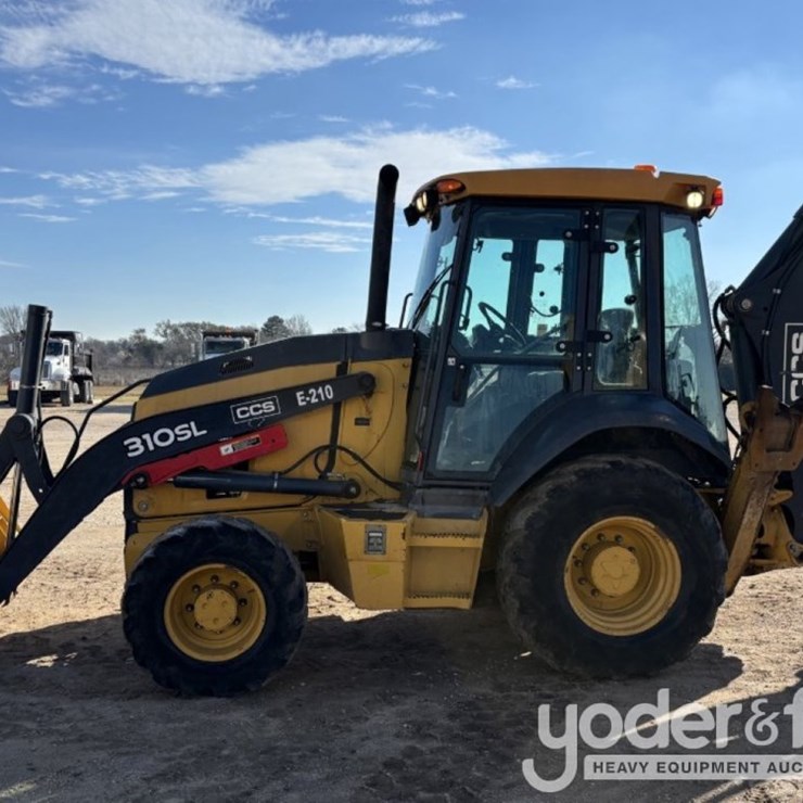2020 DEERE 310SL