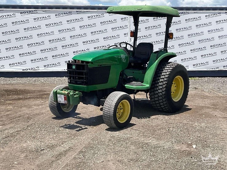 1998-john-deere-4600-image-1