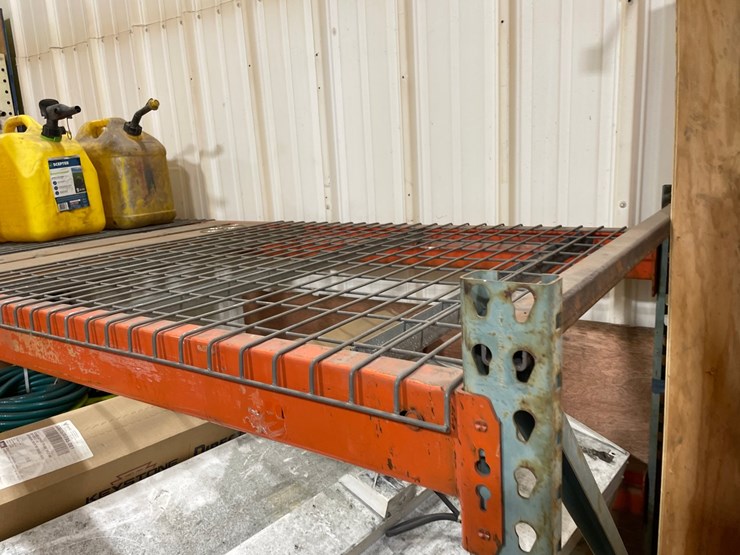 #4580-•-section-of-pallet-racking-image-2