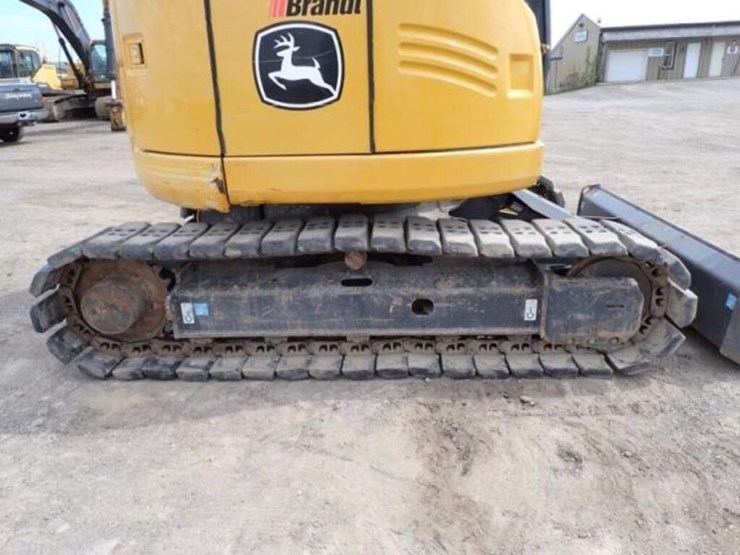 2022-deere-75g-image-57