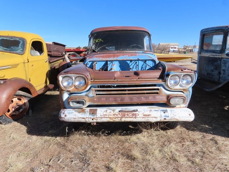 1958-chevrolet-apache-image-2
