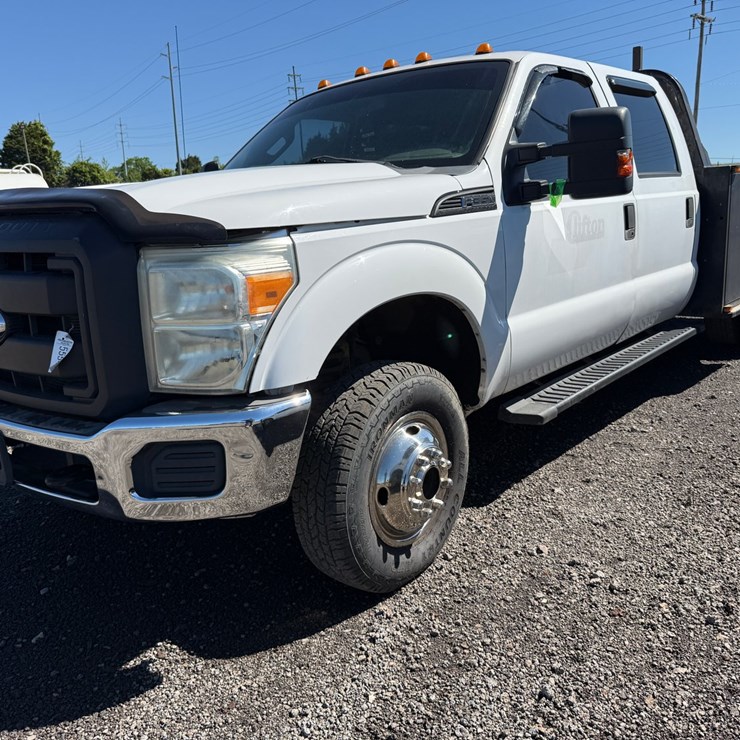 2012 FORD F350