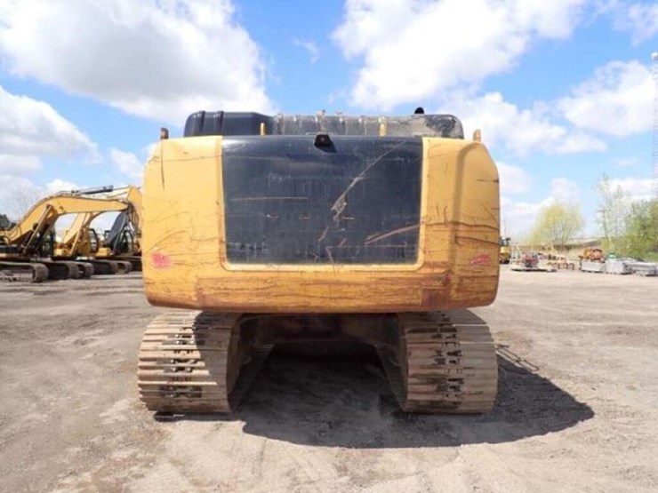2016-caterpillar-336el-image-5