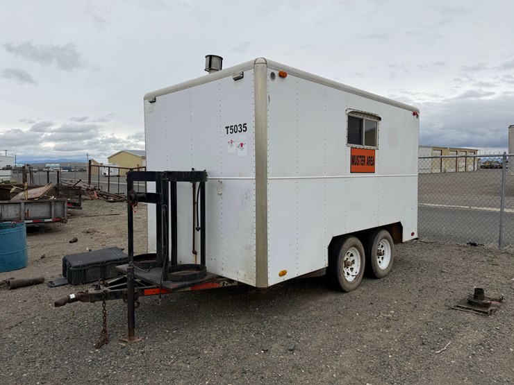 2002-shopbuilt-12’-t/a-doghouse-trailer-image-1