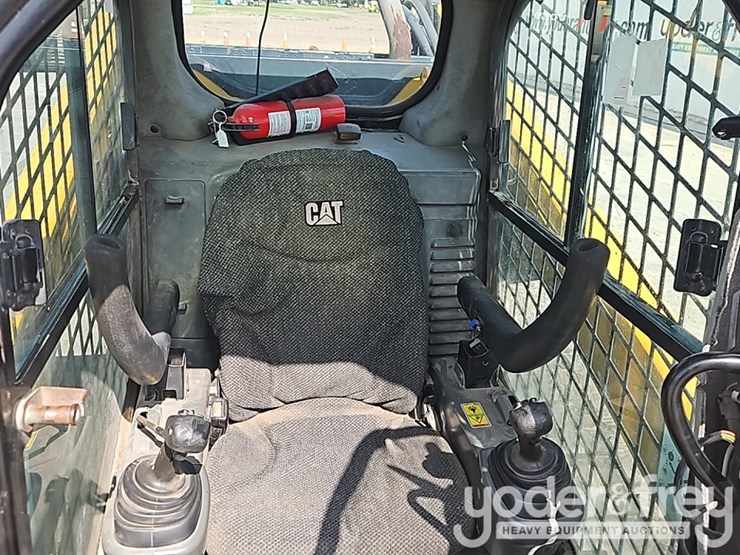 caterpillar-299d2-image-25