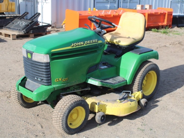 john-deere-gx335-image-1