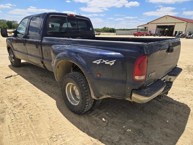 2001-ford-f350-image-14