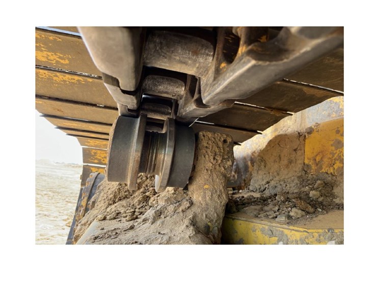 2024-komatsu-d61px-24-image-12