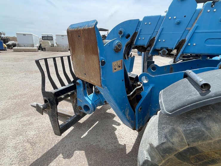 2019-genie-gth1256-image-34