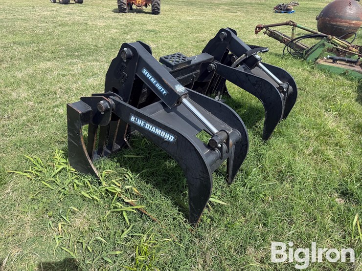 blue-diamond-108450-severe-duty-grapple-attachment-image-3